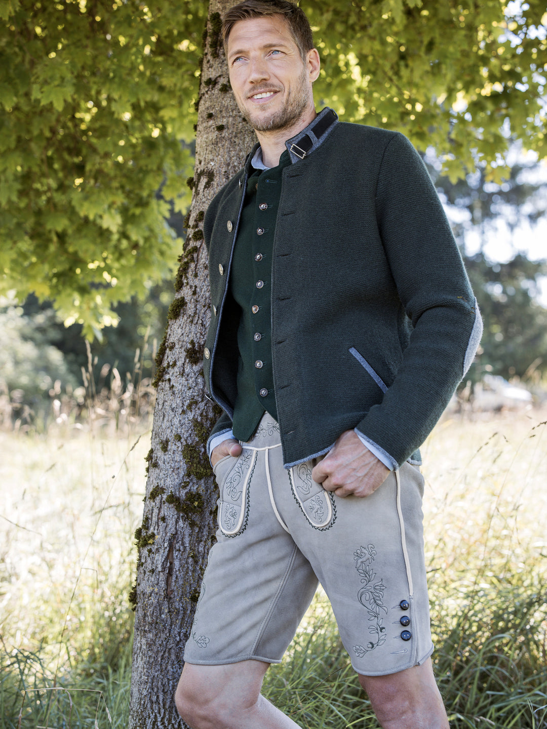 Strickjacke Jonas in Olivgrün