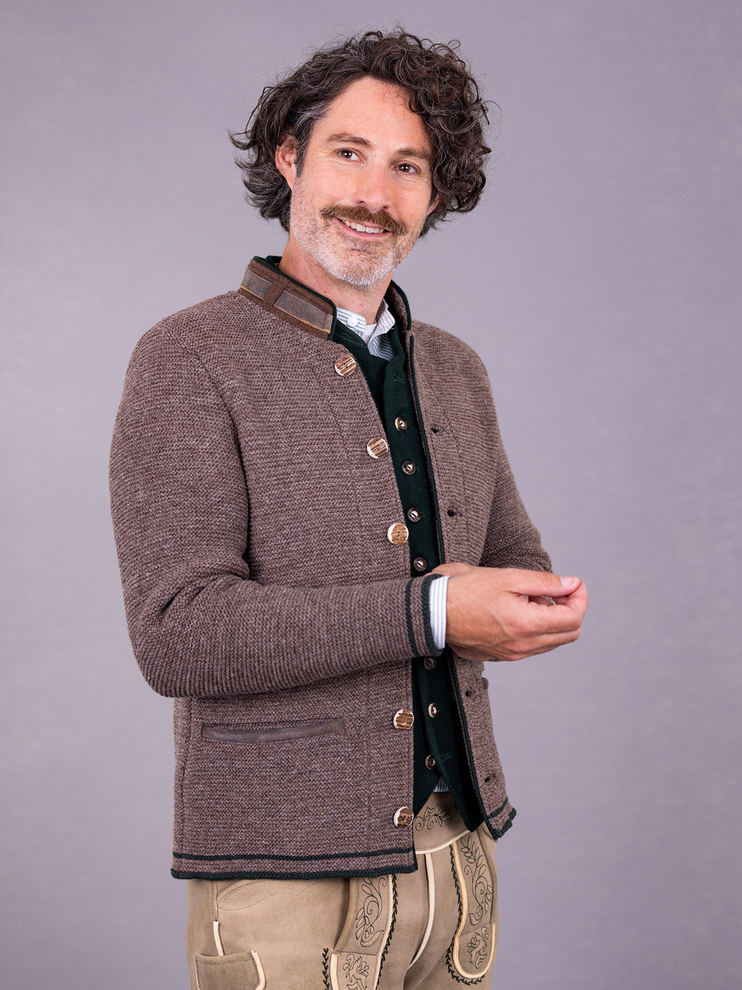 Strickjacke Hannes in Mittelbraun
