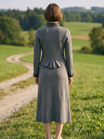 Load image into Gallery viewer, Trachtenjacke Anja in Mittelgrau
